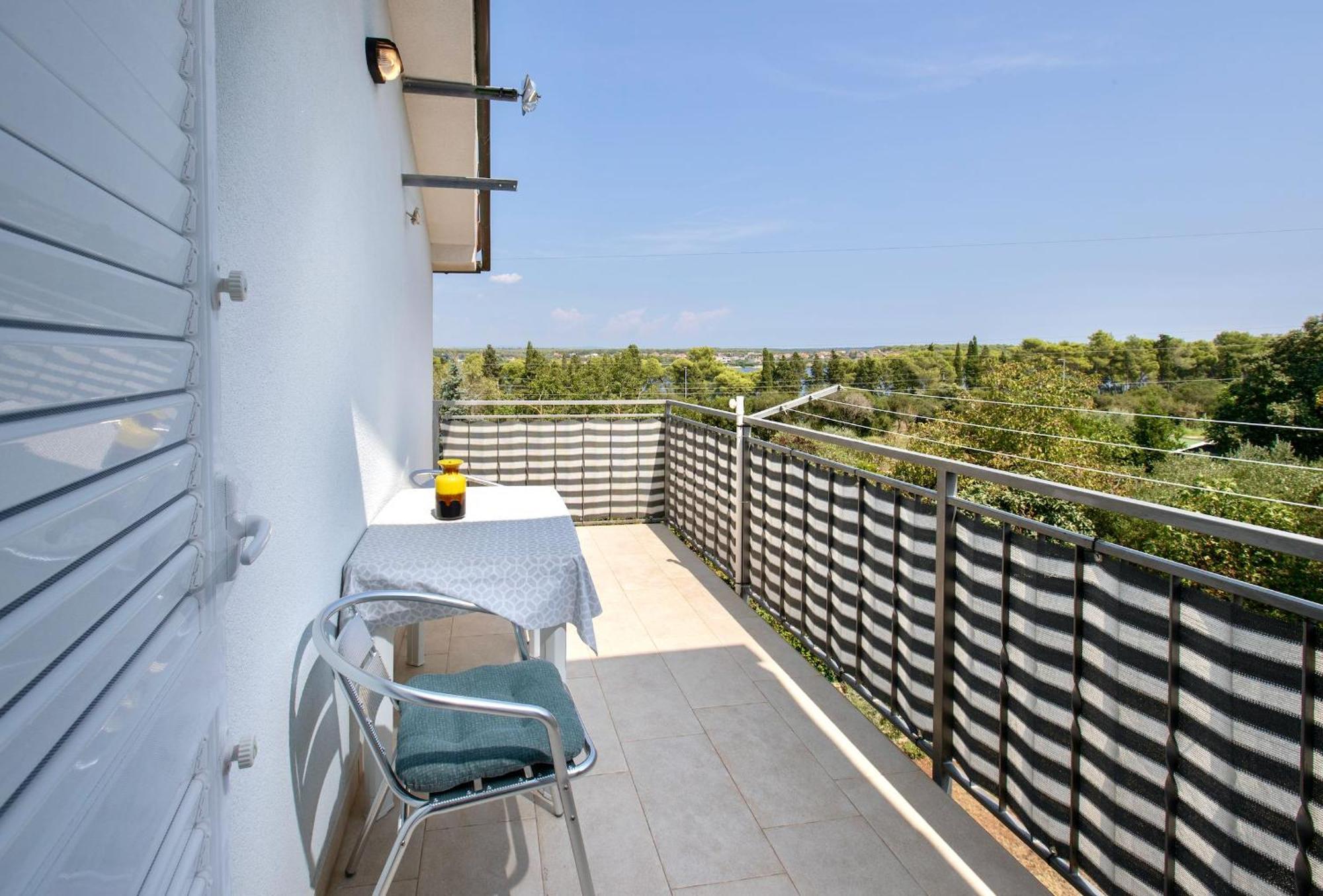 Goldfinch Estate Apartment บานโจเล ห้อง รูปภาพ