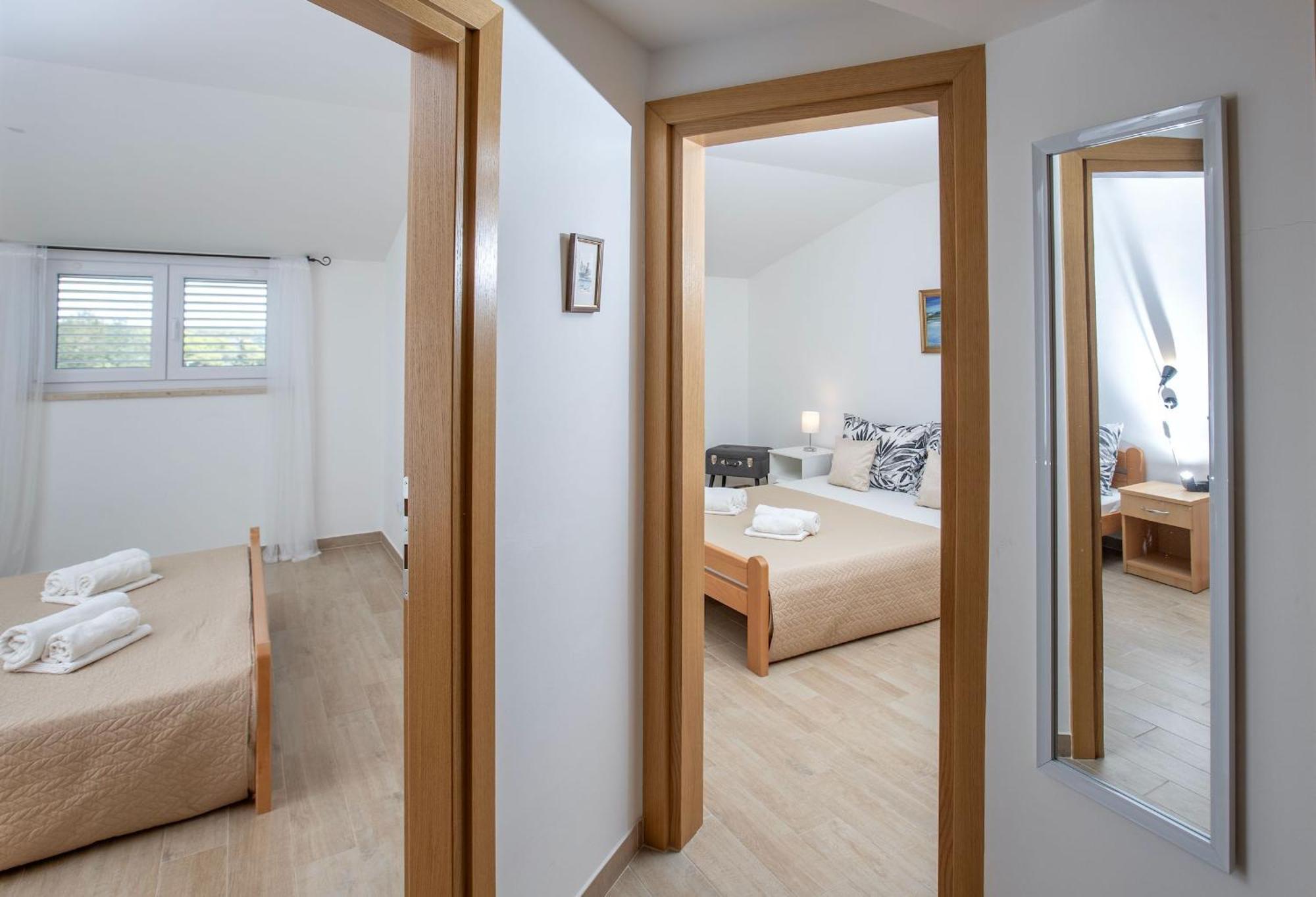 Goldfinch Estate Apartment บานโจเล ห้อง รูปภาพ